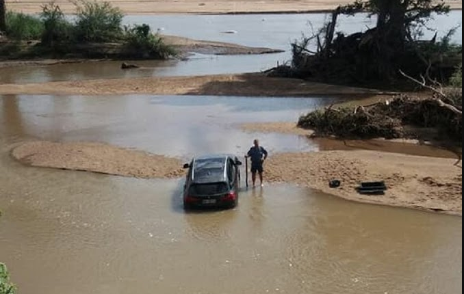 Smuggled Car in Limpopo River