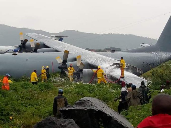 SA Military Plane Crash Lands