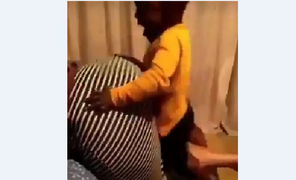 Toddler Practices SEX Moves On Woman
