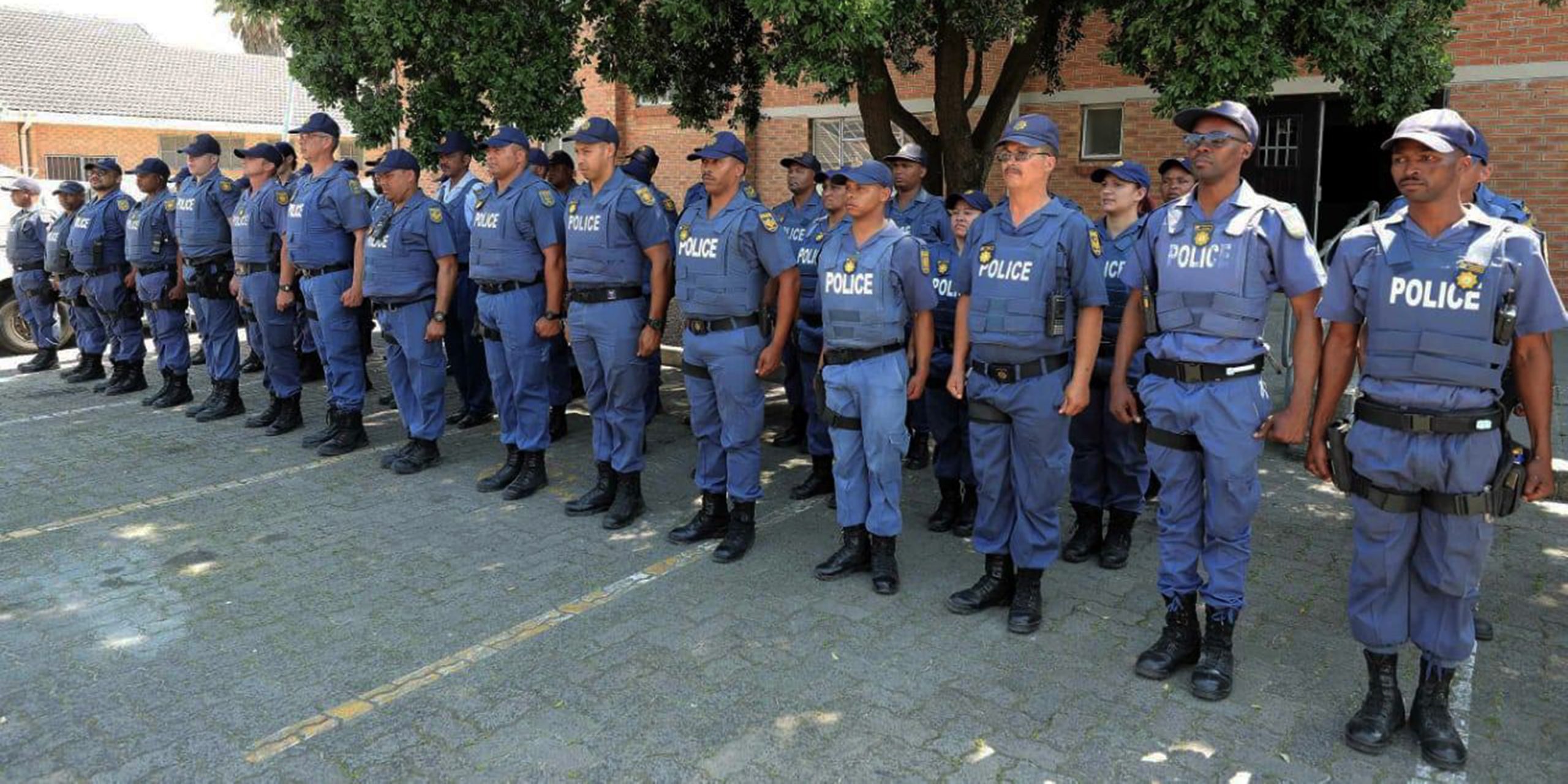 South African police officers die from Covid-19