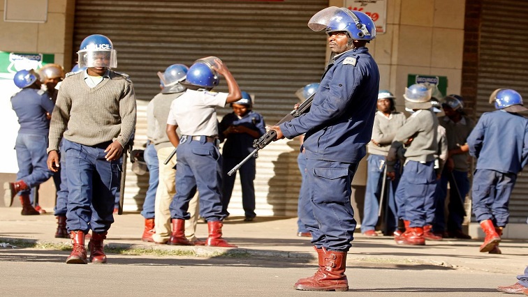 Passenger Shot At Police Roadblock Receives $1.4m Compensation From ZRP