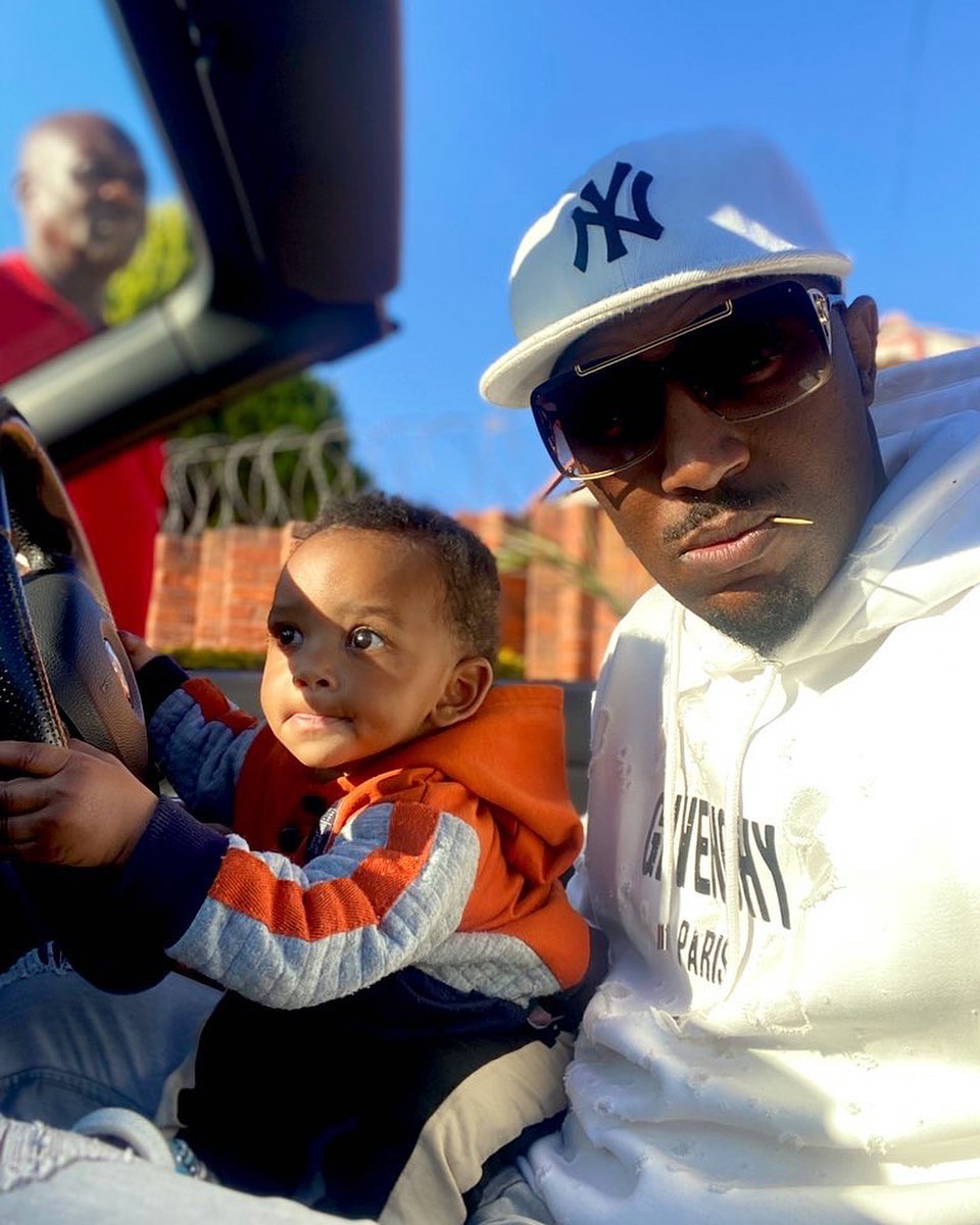 Mudiwa Hood Serves Daddy Son Goals.....Buys Mudiwa Hood Jnr A Car-iHarare