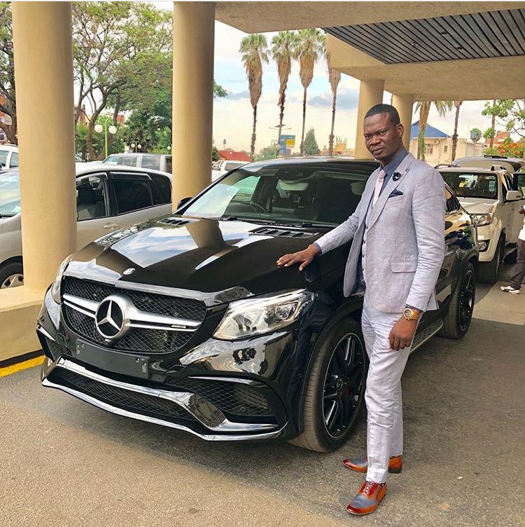 Socialite Mike Chimombe Apologizes For Dressing Casually During State House Visit-iHarare