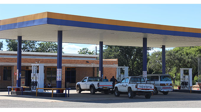 Daring Armed Robbers Sell Fuel For 3 Hours After Tying Up Staff 