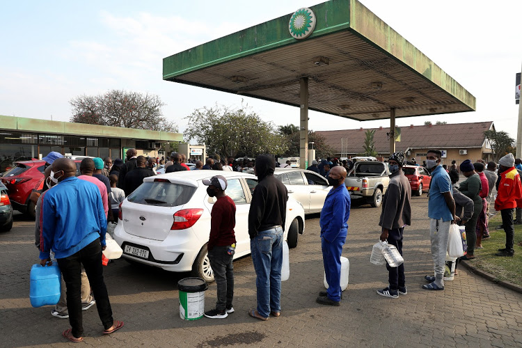 Govt Introduces Zim Dollar Fuel For Select Few, The Rest To Buy USD Fuel