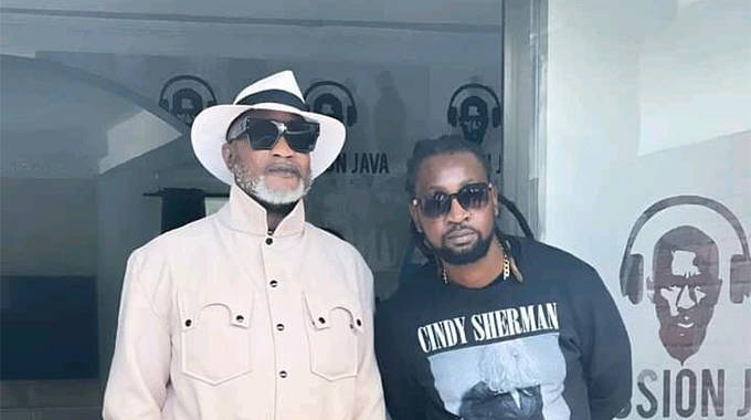 DRC's Koffi Olomide Jets In For Collabo With Roki
