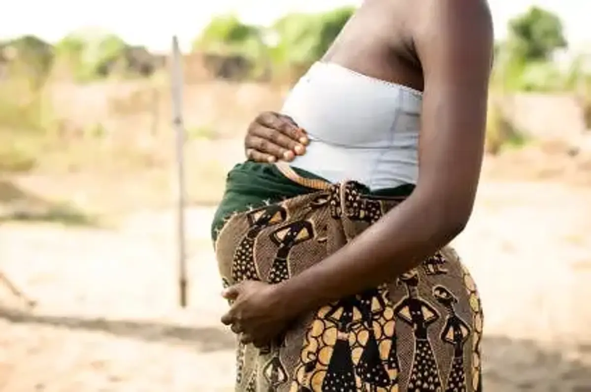 Pregnant Woman Offers To Sale Her Unborn Baby
