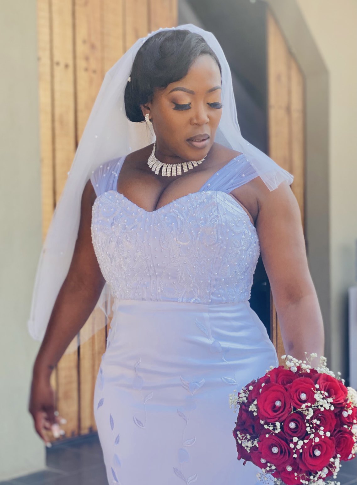 Rami Chuene Marital Status Questioned After Her Alleged Wedding Picture Is Used To Announce A New Telenovela-iHarare