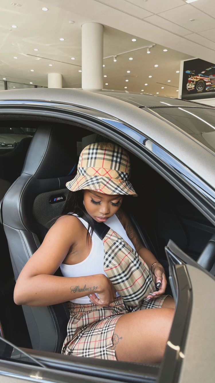 The Soft Life: Andile Mpisane Spoils Baby Mama Sithelo Shozi With Luxury BMW