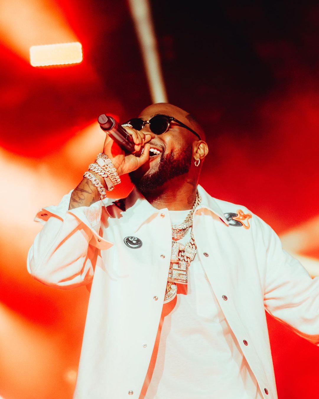 Davido Raises 200M In 2 Days, Adds 50M & Donates To Orphanages Across Nigeria