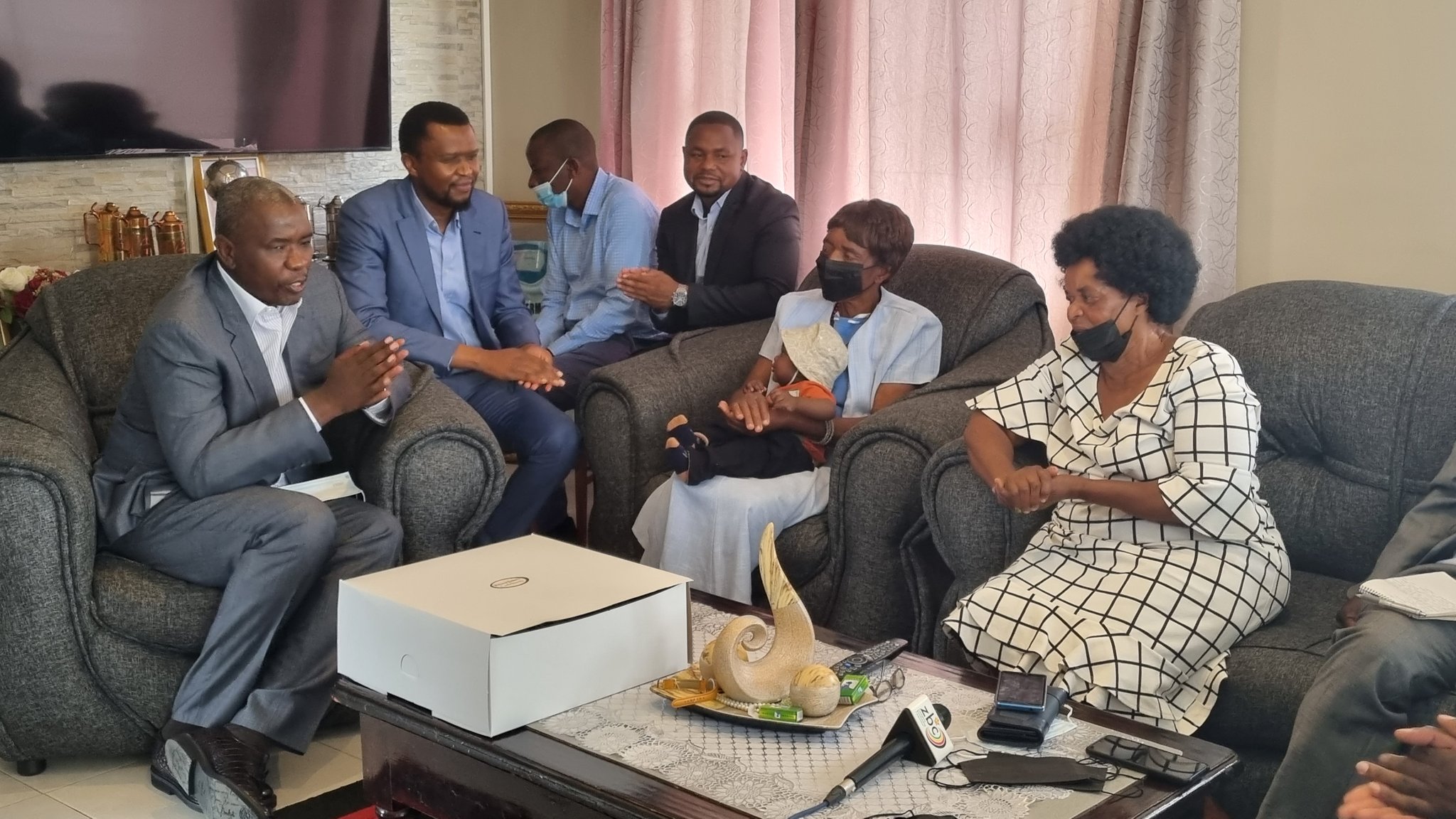 WATCH| Kuda Tagwirei Officially Hands Over House To George Shaya's Widow