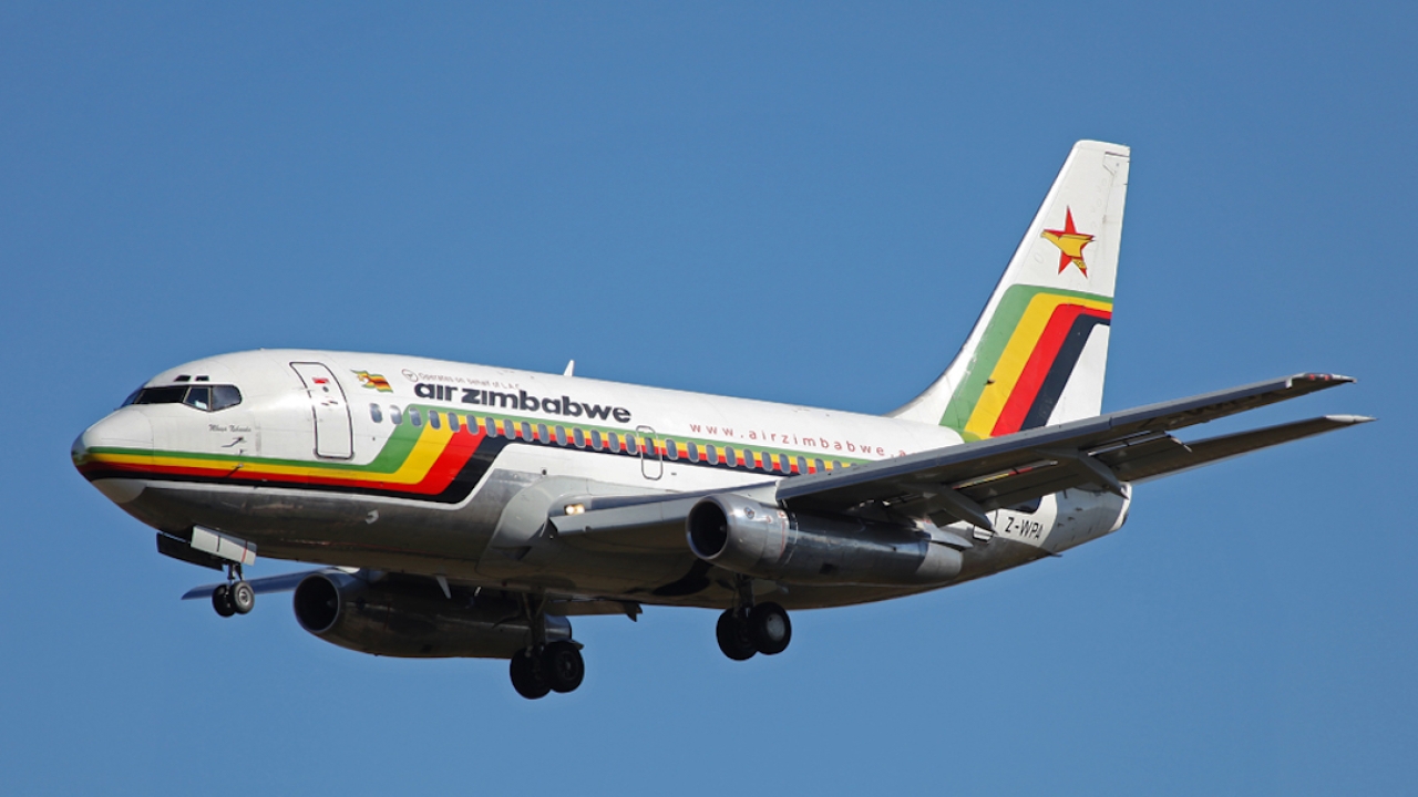 The picture of the airline food has not been well received by Zimbabweans on social media. Some people accused the airline of soiling the country’s image. They argued that Air Zimbabwe was giving other countries ammunition to mock Zimbabweans. Other people reacted with horror and expressed disappointment at the standards being exhibited by the national airliner. They said that the fact that Air Zimbabwe was actually showing off the food unprovoked spoke volumes of the standards at the airline. However, some were not as critical. They argued that airline food, in general, is of poor standard and that this is not unique to Air Zimbabwe. Others also said that while the food presentation in the picture is not excellent, Air Zimbabwe’s food is much better than many other airlines. Below are some of the reactions to Air Zimbabwe’s airline food.