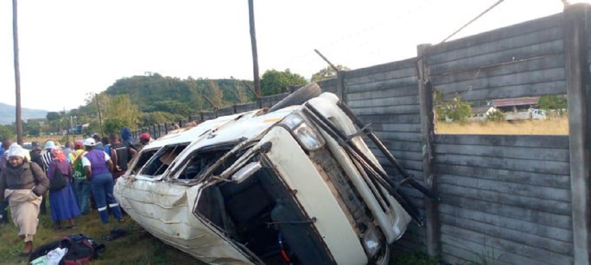 Four People Killed, Several Others Injured After Police Throws Spikes At A Moving Kombi
