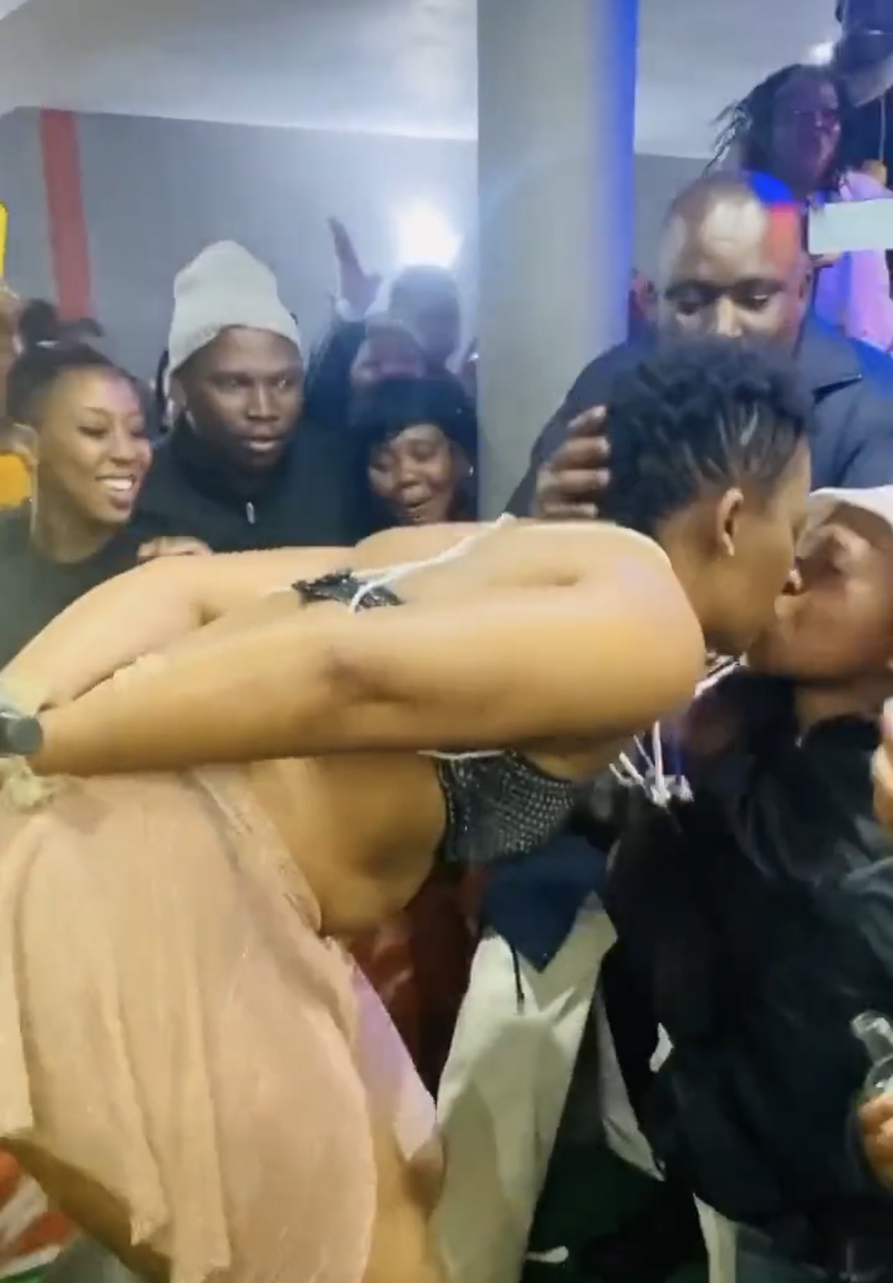 Watch: Stampede As Zodwa Wabantu Throws Free Kisses At Fans