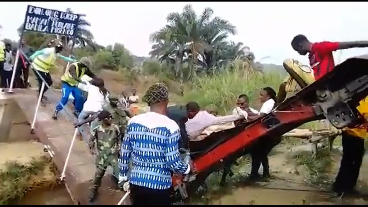 WATCH| Chaos As DRC Bridge Collapses During Official Opening, Leaves Social  Media Tickled