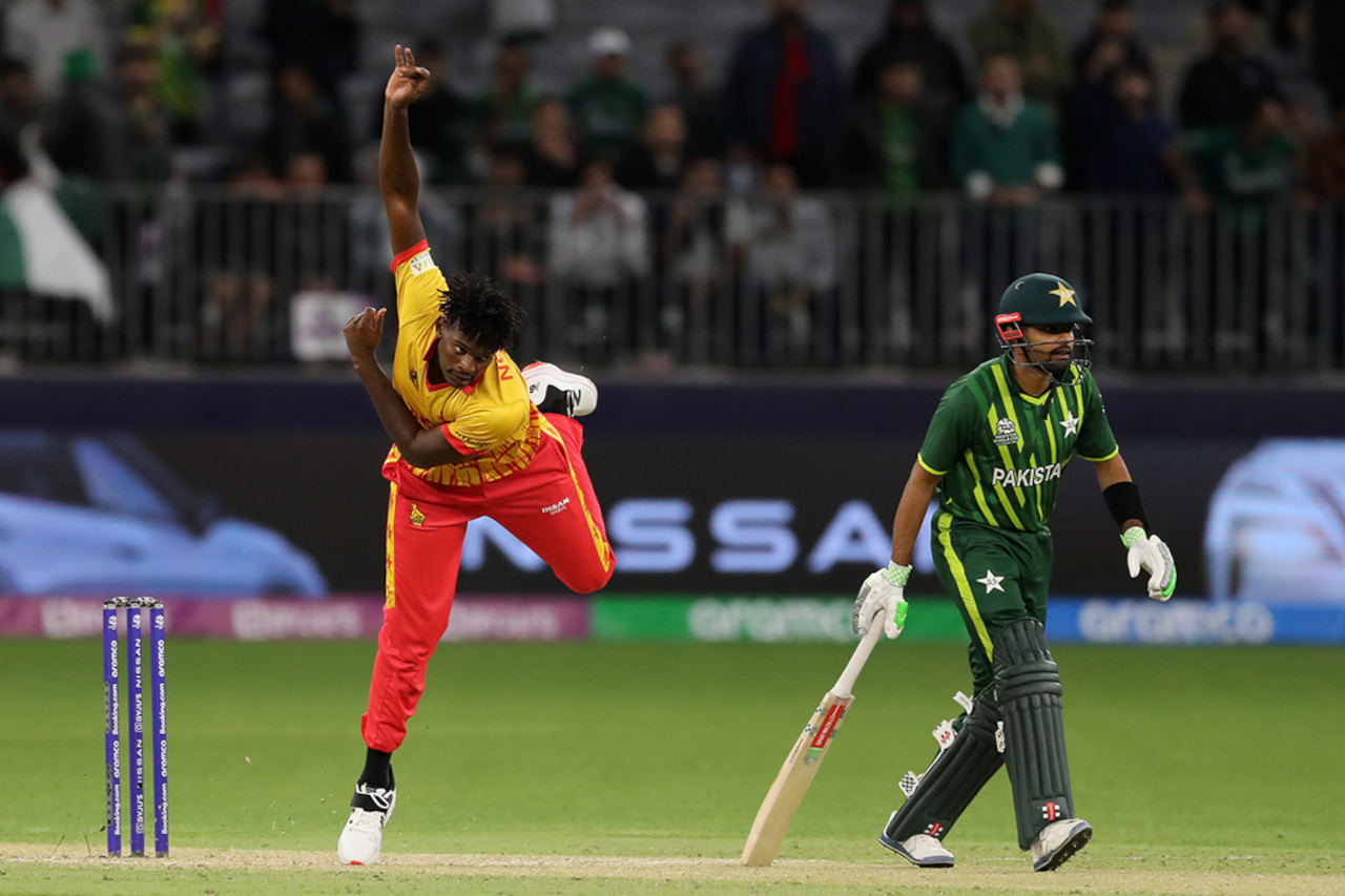 Zimbabwe’s President Charms The World With “Next Level” Trolling After #T20WorldCup Victory Over Pakistan