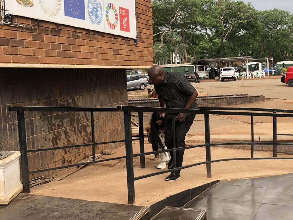 Watch Former Minister Obadiah Moyo, Shashl Levels & Fantan Arrive At Harare Magistrates' Court